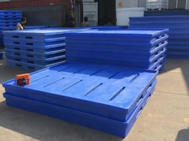 Rotomolded Pallets and Trays